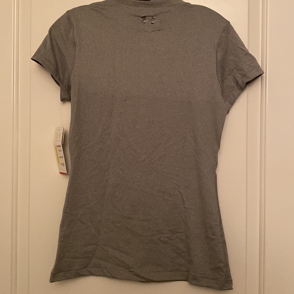 NEW** under armor heat gear tee - Picture 4 of 4